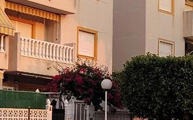 Apartamento Bajo Con Terraza Y Piscina