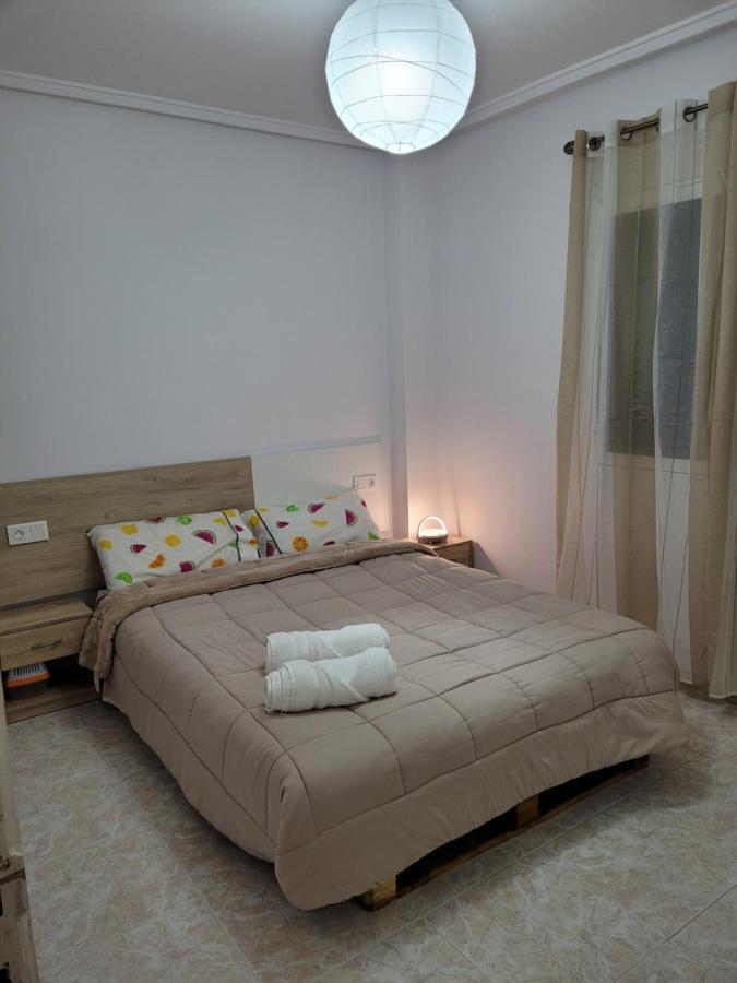 Apartamento Bajo Con Terraza Y Piscina Torrevieja Exterior foto